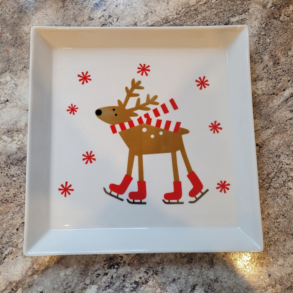 Crate & Barrel Serving Tray and Appetizer Plates  NWOT